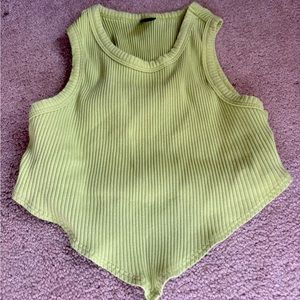 asymmetrical green going out top